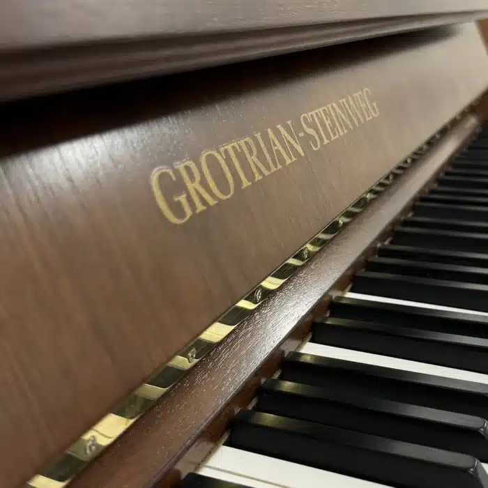 Clavier grotrian steinweg 108 piano droit d'occasion
