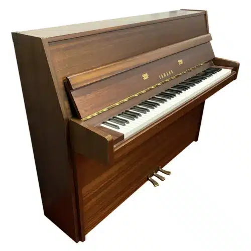 yamaha m110n modern piano droit d'occasion