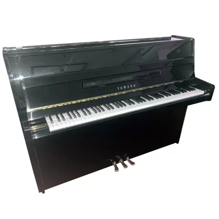 Yamaha M108 piano droit d'occasion