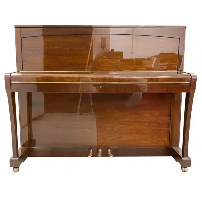 Petrof P125 piano droit d'occasion