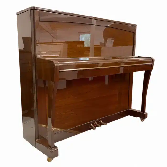 Petrof P125 piano droit d'occasion